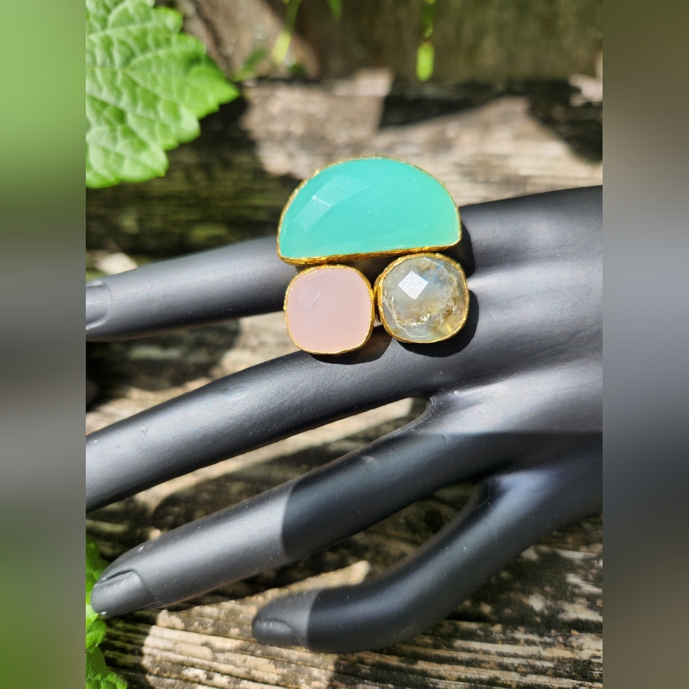 Ottoman Hands 21ct gold plated brass ring with semi-precious stones. 6½